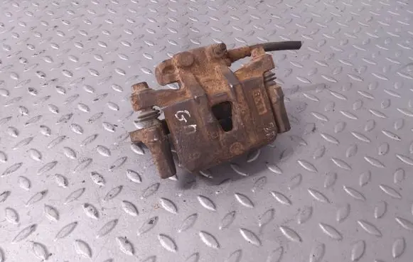 Mitsubishi Grandis Rear brake caliper MN116310 MN116285