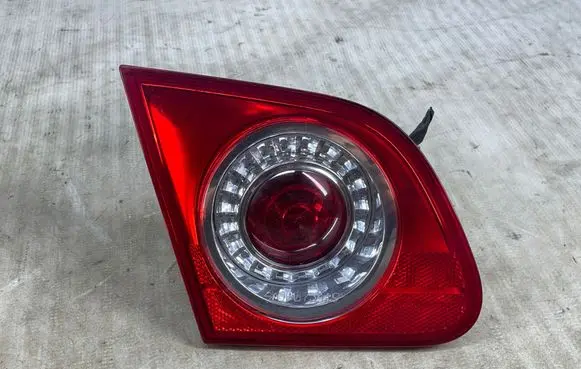 Volkswagen PASSAT B6 Tailgate rear/tail lights 3C5945093