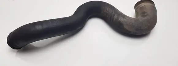 Audi A4 S4 B5 8D Intercooler hose/pipe 8D0145828A
