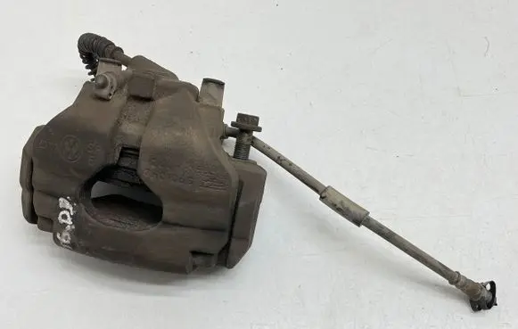 Volkswagen Transporter - Caravelle T6 Front brake caliper 7H0106G