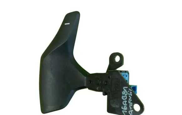 Toyota Avensis T270 Other switches/knobs/shifts 189601