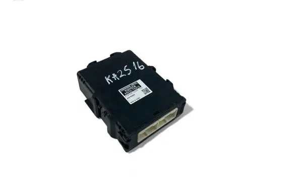 Toyota Auris 150 Other control units/modules 8953575010