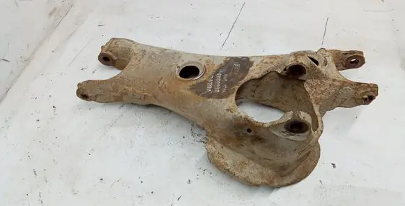 Volvo XC90 Rear upper control arm/wishbone 8666346 31304153