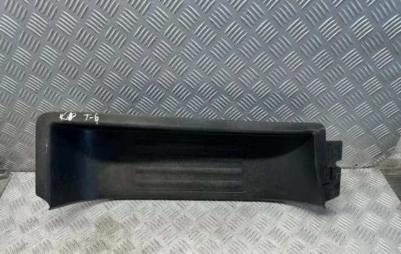 Volkswagen Transporter - Caravelle T6 Front sill trim cover 7H0863735C T00050330