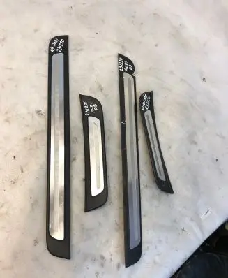 Audi A5 Sportback 8TA sill trim set (inner) 8t8853373