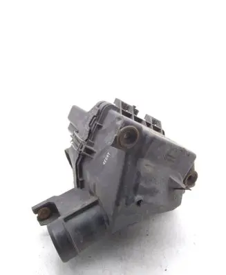 Honda CR-V Air filter box