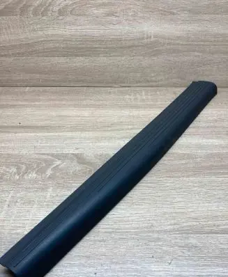 Mercedes-Benz E W211 Front sill trim cover A2116801835