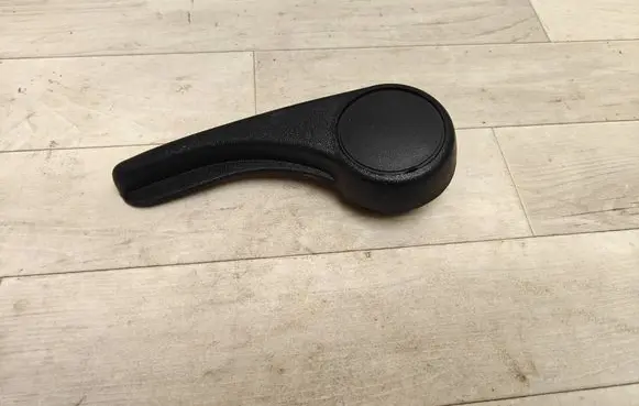 Hyundai i20 (PB PBT) Seat adjustment handle 881351J000