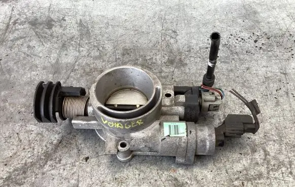 Chrysler Grand Voyager IV Throttle valve