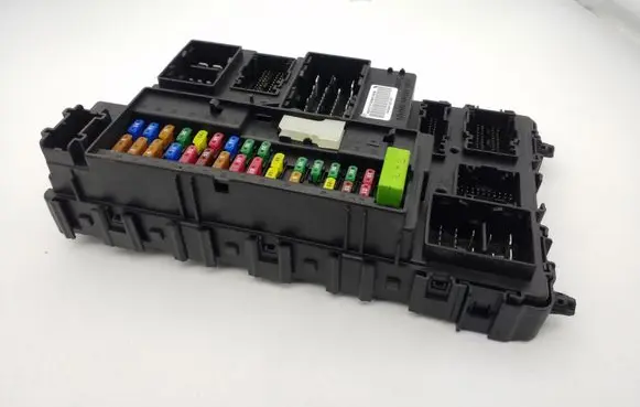 Ford Fusion II Power management control unit DG9T15604 A2C7310881500
