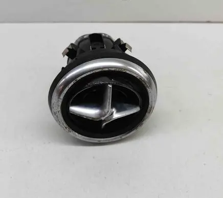 Mercedes-Benz A W176 Dashboard air vent grill cover trim A1768300354