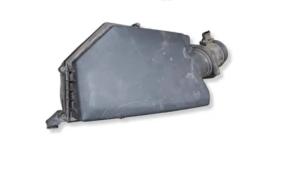 Volvo XC70 Air filter box 