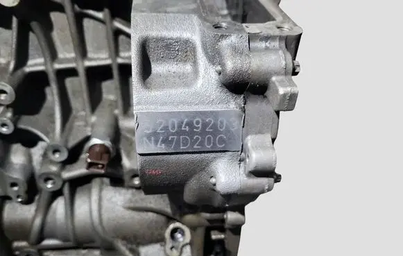 BMW 5 F10 F11 Engine block N47D20C