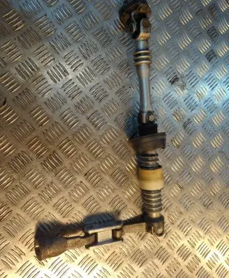Mercedes-Benz C W203 Steering column universal joint 2104620748 05M01
