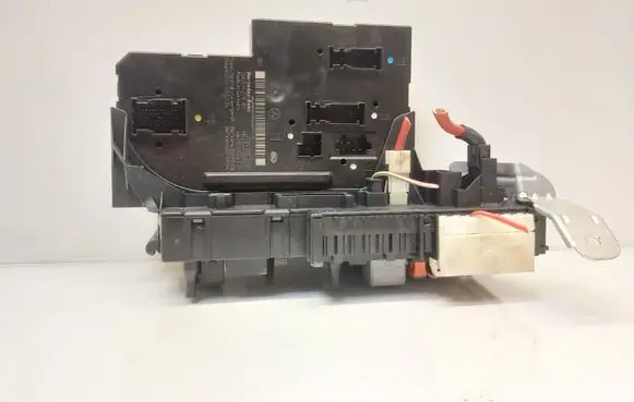 Mercedes-Benz C W204 Fuse module 2049005601