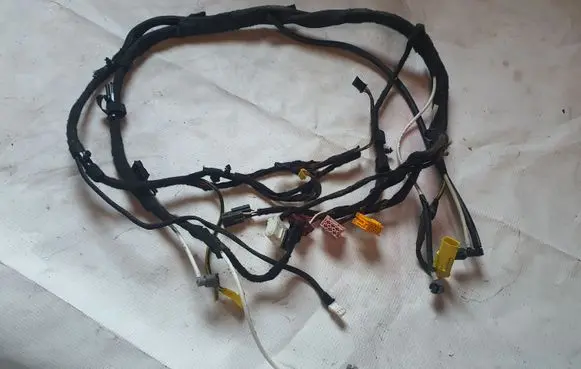 Mercedes-Benz SL R230 Front door wiring loom A2308203015 2308203015