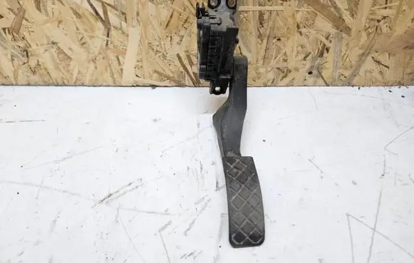 Audi A2 Accelerator throttle pedal 8Z1721523A