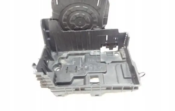 Citroen C4 Cactus Engine control unit holder 9676054080