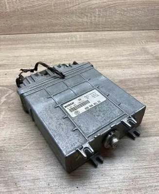 Volkswagen Sharan Engine control unit/module ECU 028906021ES 0281001530 WITHPLUG