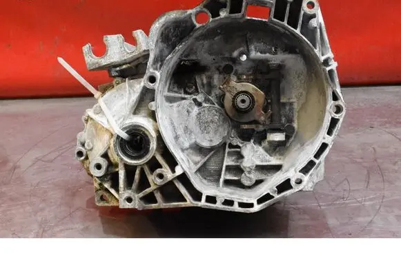 Fiat Punto (199) Manual 6 speed gearbox 