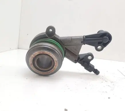 Mercedes-Benz Vito Viano W638 Clutch slave cylinder A0002541808