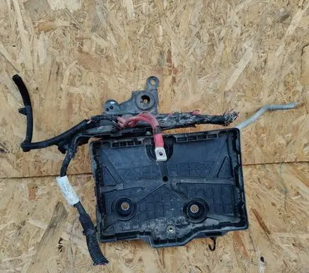 Renault Clio IV Battery box tray 648601269R