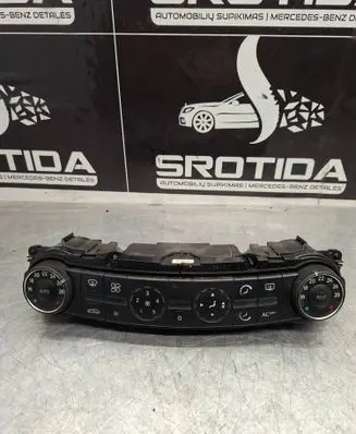 Mercedes-Benz E W211 Climate control unit 2118300385 Q00111704