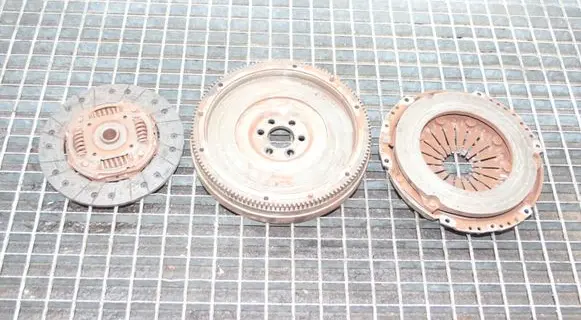Skoda Octavia Mk3 (5E) Clutch set kit 04L141025F