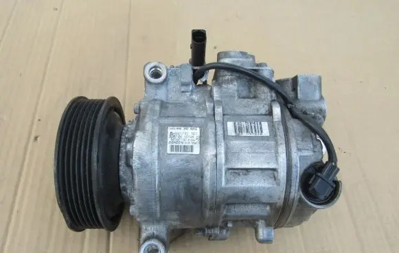 Audi A8 S8 D4 4H Air conditioning (A/C) compressor (pump) 4H0260805E