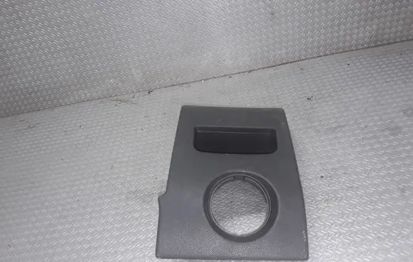 Opel Corsa D Fuse box cover 13228683 460029937