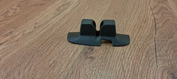 Loading door lock