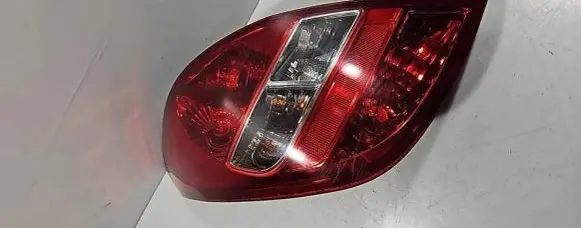 Hyundai i20 (PB PBT) Rear/tail lights 924011J000