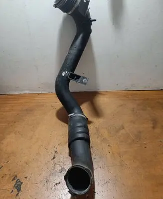 Volvo V70 Intercooler hose/pipe 08692401