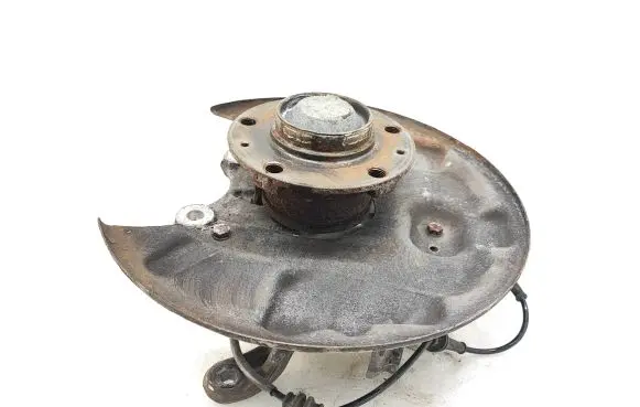 Peugeot 508 Rear wheel hub spindle/knuckle 