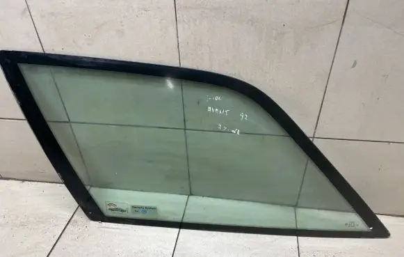 Audi 100 S4 C4 Rear side window
