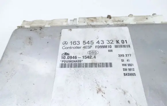 Mercedes-Benz ML W163 ESP (stability system) control unit A1635454332