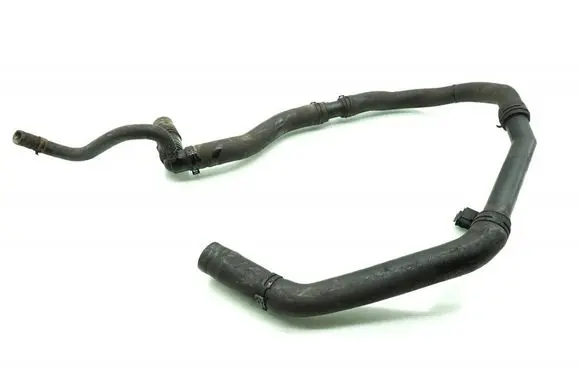 Engine coolant pipe/hose