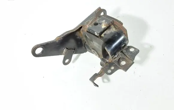 Toyota Avensis T250 Gearbox mount AV72451