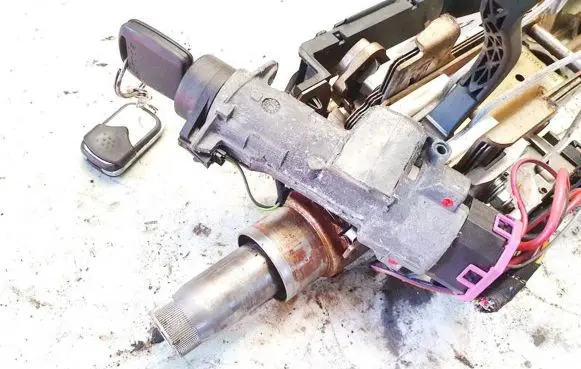 Skoda Fabia Mk2 (5J) Ignition lock
