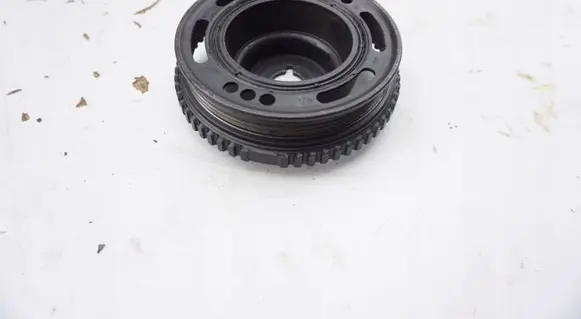 Opel Astra G Crankshaft pulley KOOPASOWE