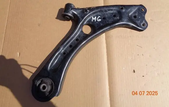 MG MG3 III Front lower control arm/wishbone