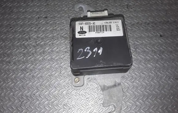 Jaguar X-Type Fuel injection pump control unit/module 1X4F9D372AC