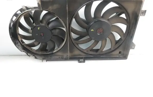 Chrysler Voyager Fan set 04809413AD 868500S