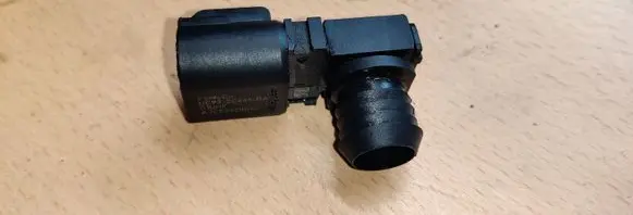Ford Focus Sensor DE932C444BA