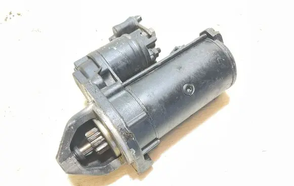 Mercedes-Benz Sprinter W901 W902 W903 W904 Starter motor