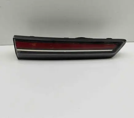 Opel Mokka B Tailgate rear/tail lights 9861335680
