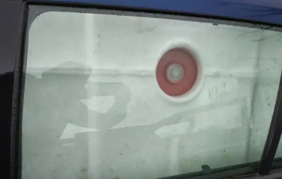 Renault Laguna II Rear door window glass