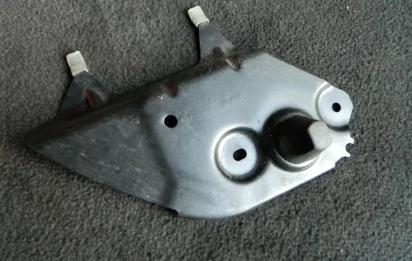 BMW 1 E82 E88 Sun visor clip/hook/bracket 7187640