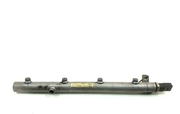 Mercedes-Benz GL X164 Fuel main line pipe