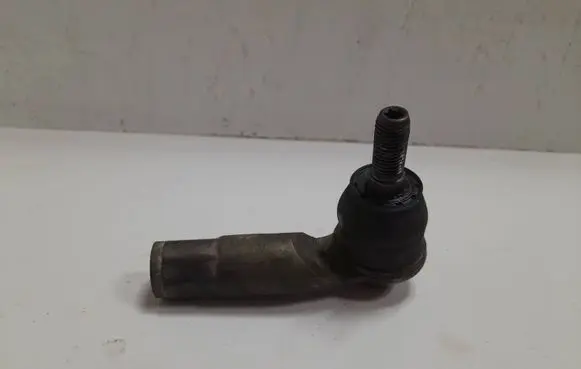 Volkswagen PASSAT B8 Steering tie rod end 1K0423812C